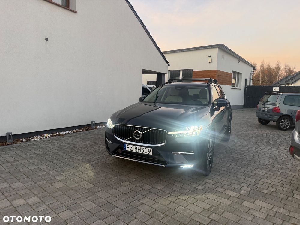 Volvo XC 60 B5 B AWD Ultra Dark - 6