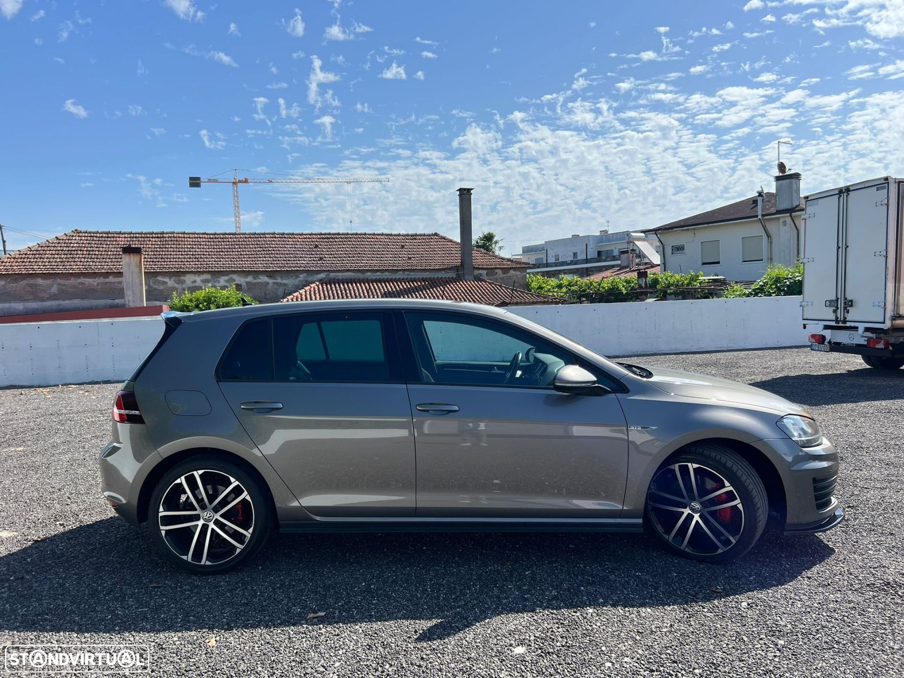 VW Golf 2.0 TDI GTD - 11