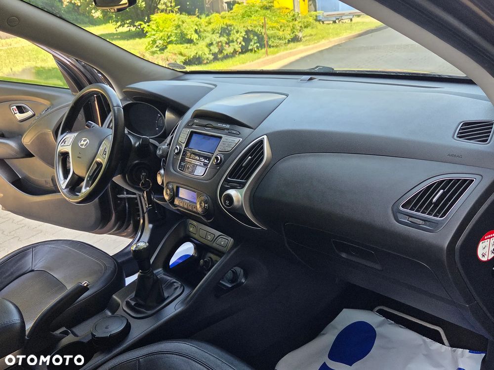 Hyundai ix35 2.0 Premium 2WD - 29