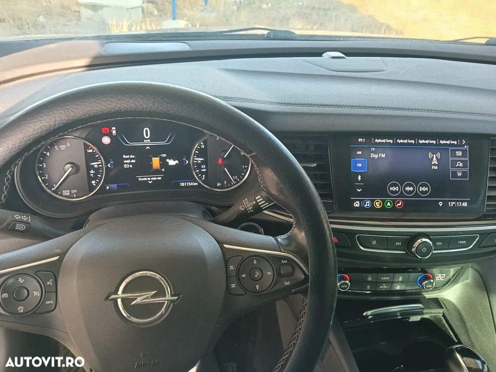 Opel Insignia - 11