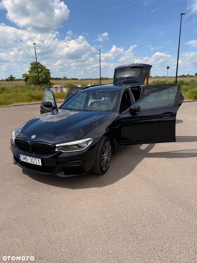 BMW Seria 5 530d xDrive M Sport sport - 11