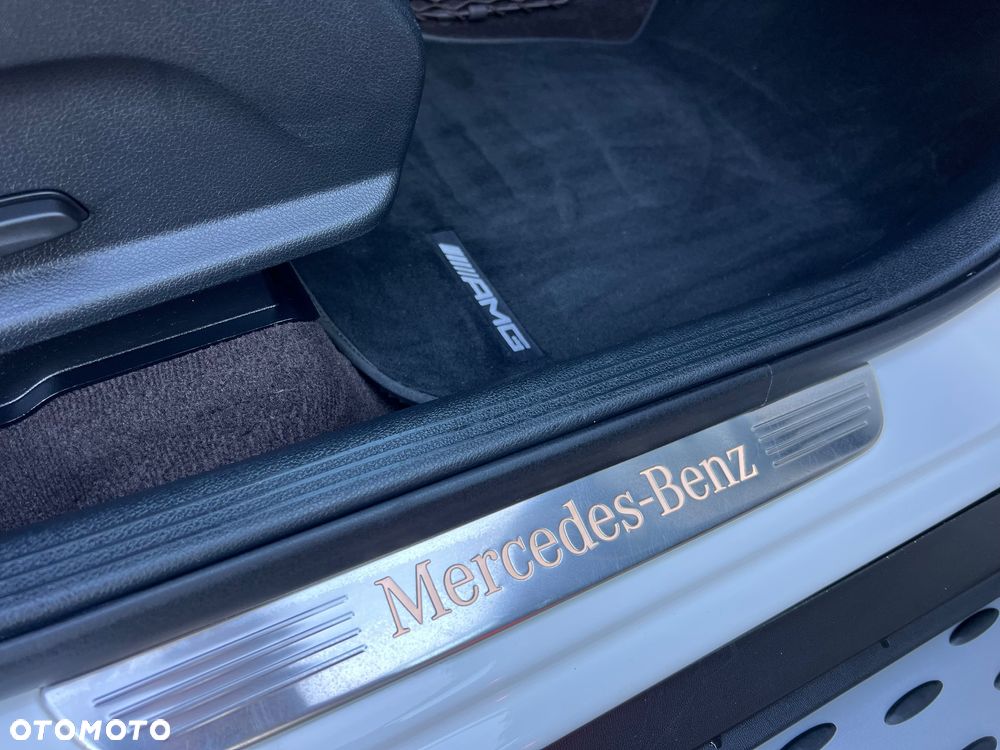 Mercedes-Benz GLC - 40