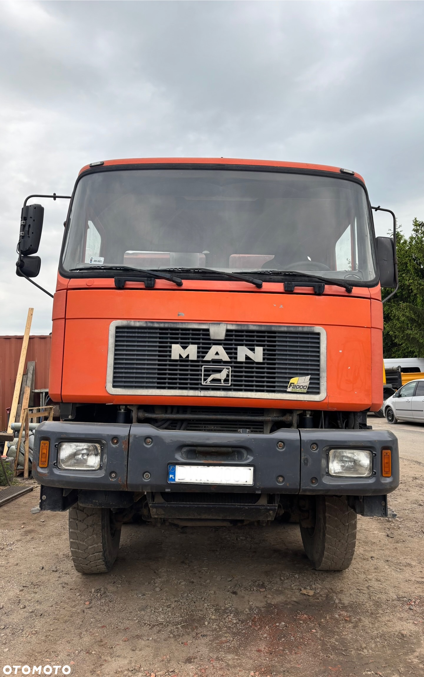 MAN F2000 - 2