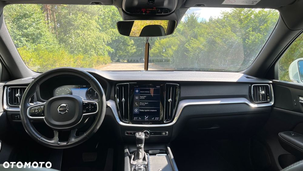 Volvo V60 D3 Momentum Pro - 13