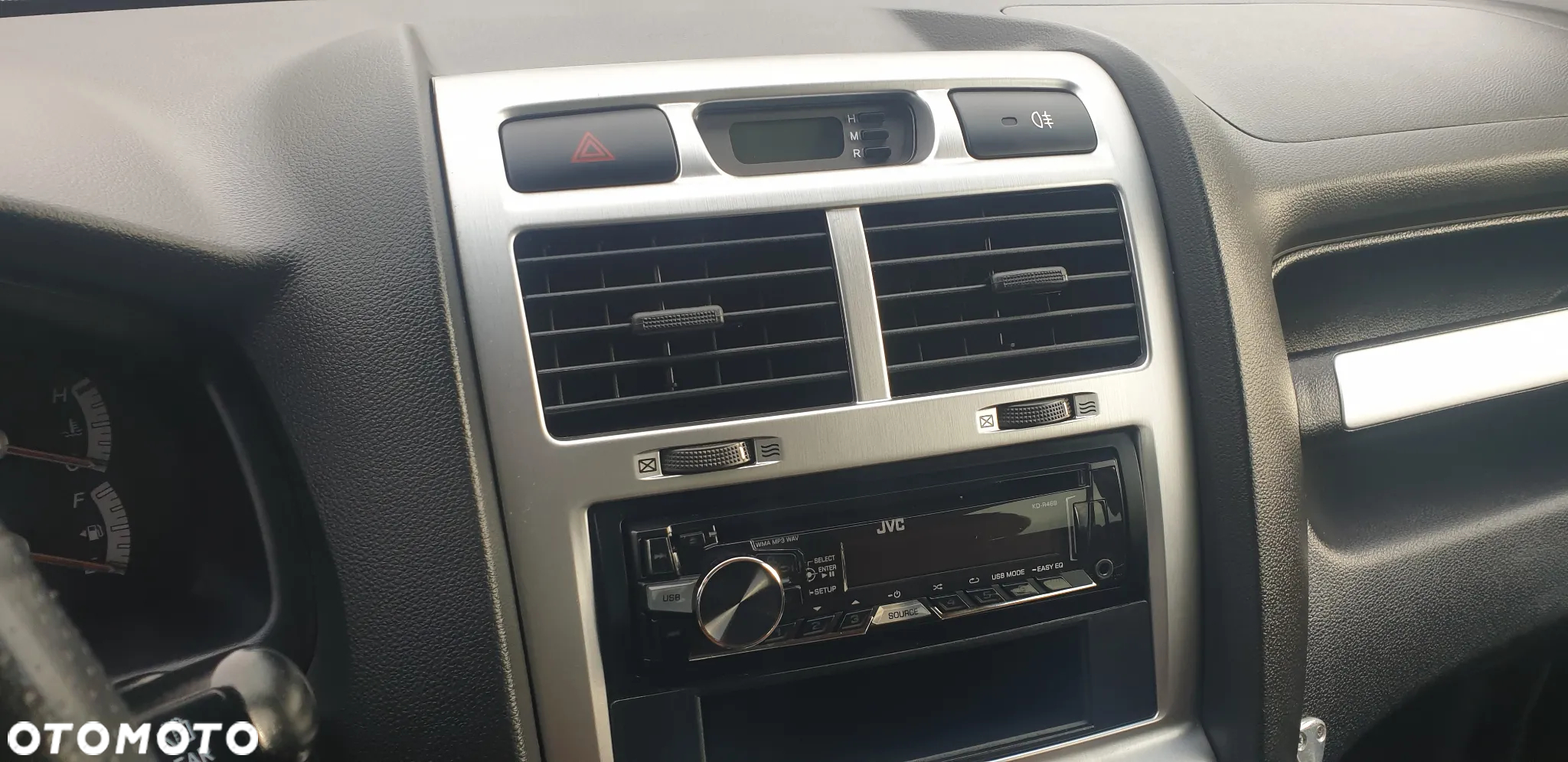 Kia Sportage - 12
