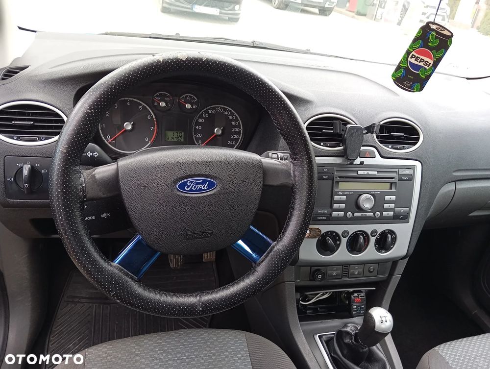 Ford Focus - 7