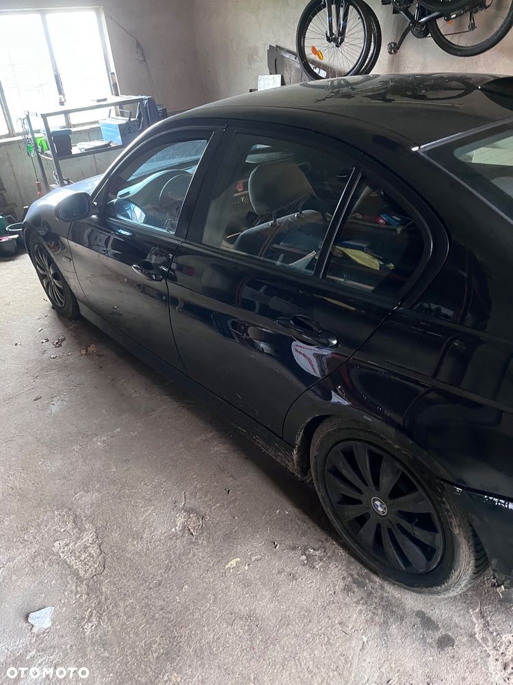 BMW Seria 3 320d - 8