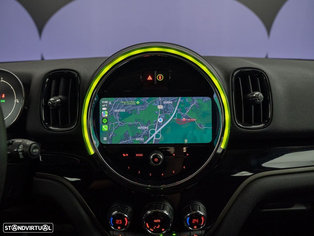 MINI Countryman Cooper SE ALL4 Auto - 43