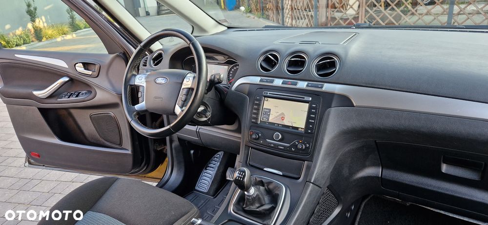 Ford Galaxy 2.0 TDCi Titanium - 9