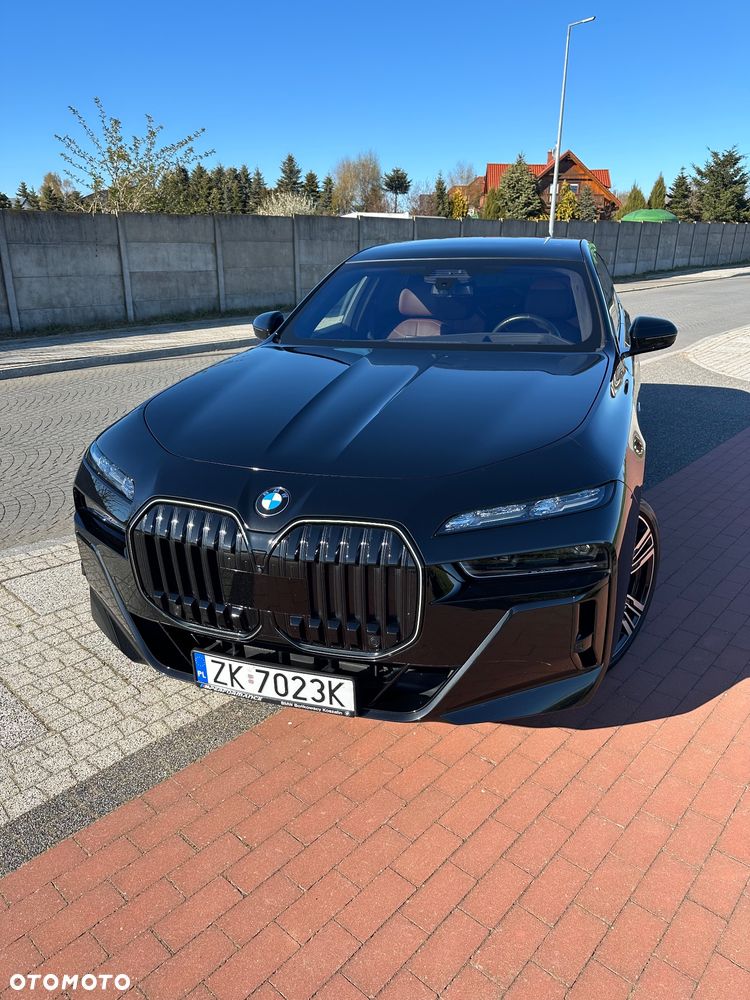 BMW Seria 7 740d xDrive mHEV M Sport sport - 2