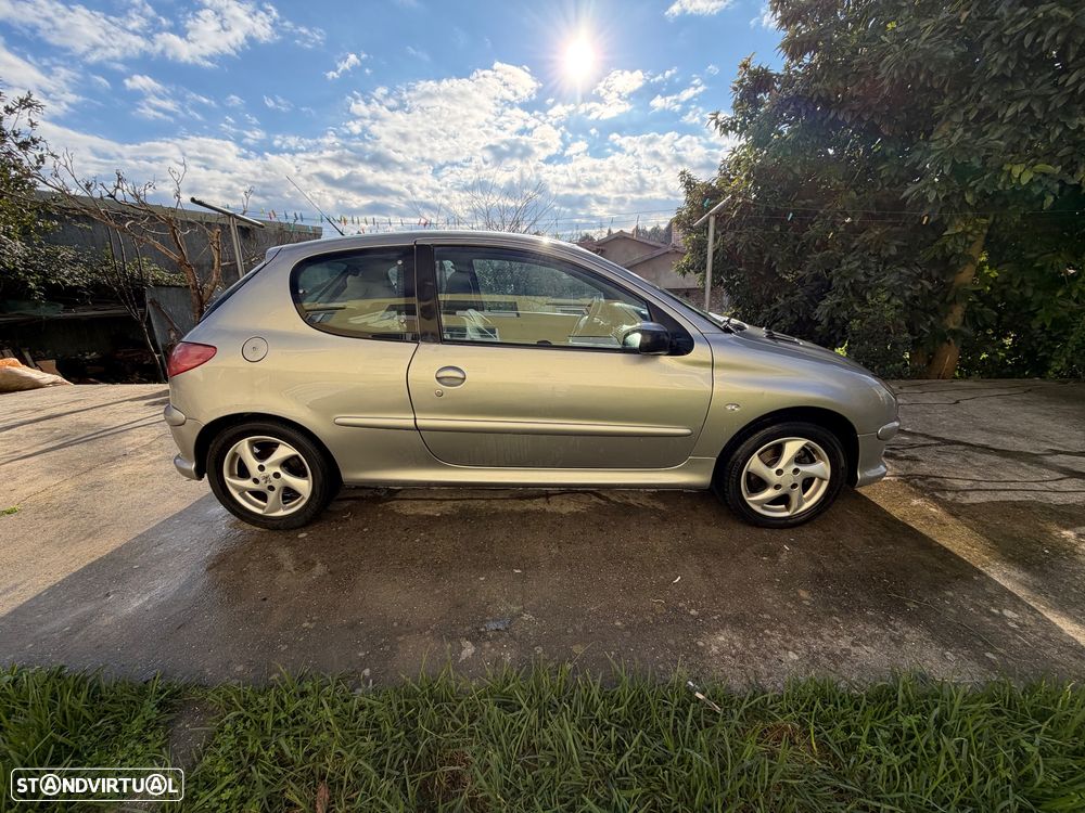 Peugeot 206 1.6 HDi XS - 2