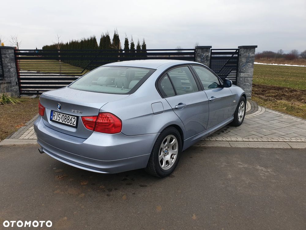 BMW Seria 3 - 8