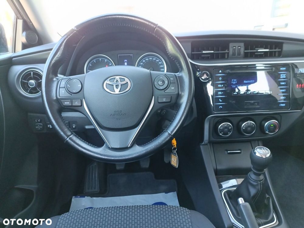 Toyota Corolla 1.6 Premium EU6 - 15