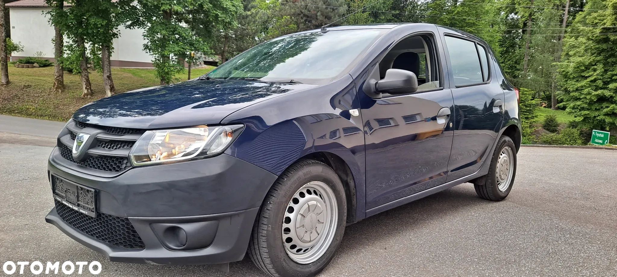Dacia Sandero 1.2 16V 75 Ambiance - 1