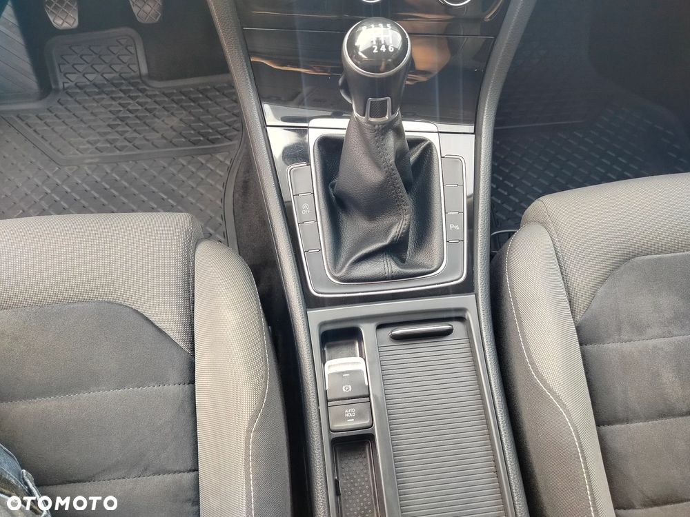 Volkswagen Golf 1.4 TSI BMT Comfortline Perfectline - 22
