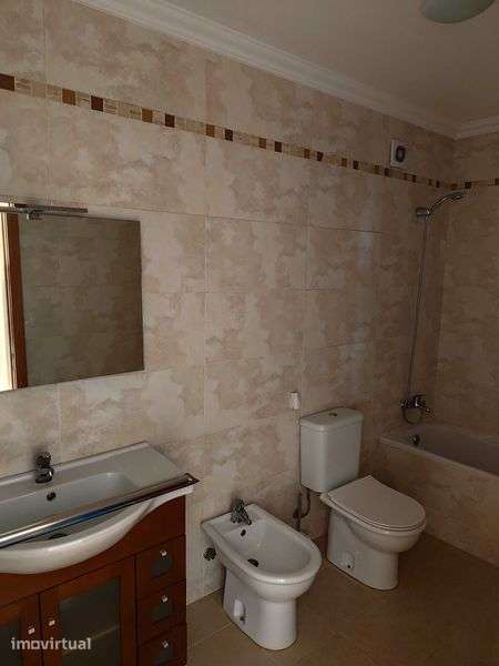 Apartamento T2 no centro de Pataias - Grande imagem: 3/11
