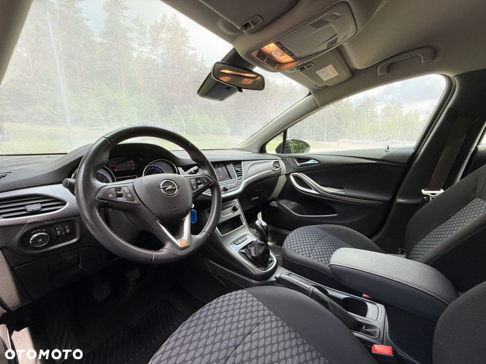 Opel Astra 1.2 T Edition S&S - 19