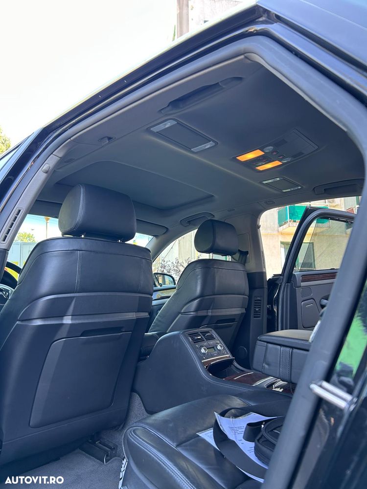 Audi A8 - 24