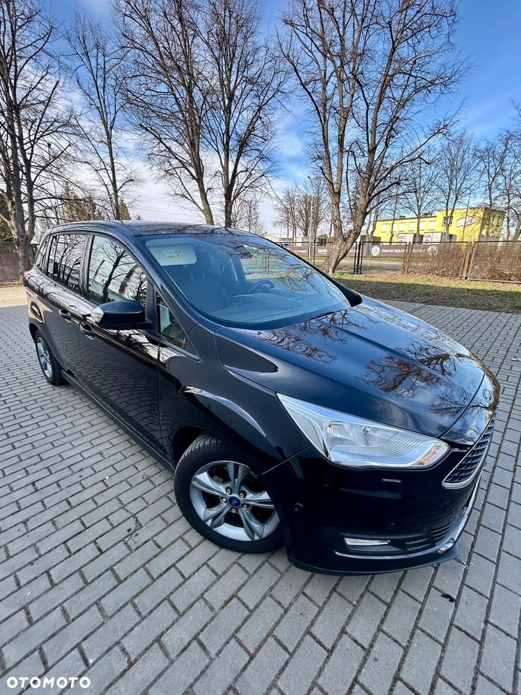 Ford Grand C-MAX - 18