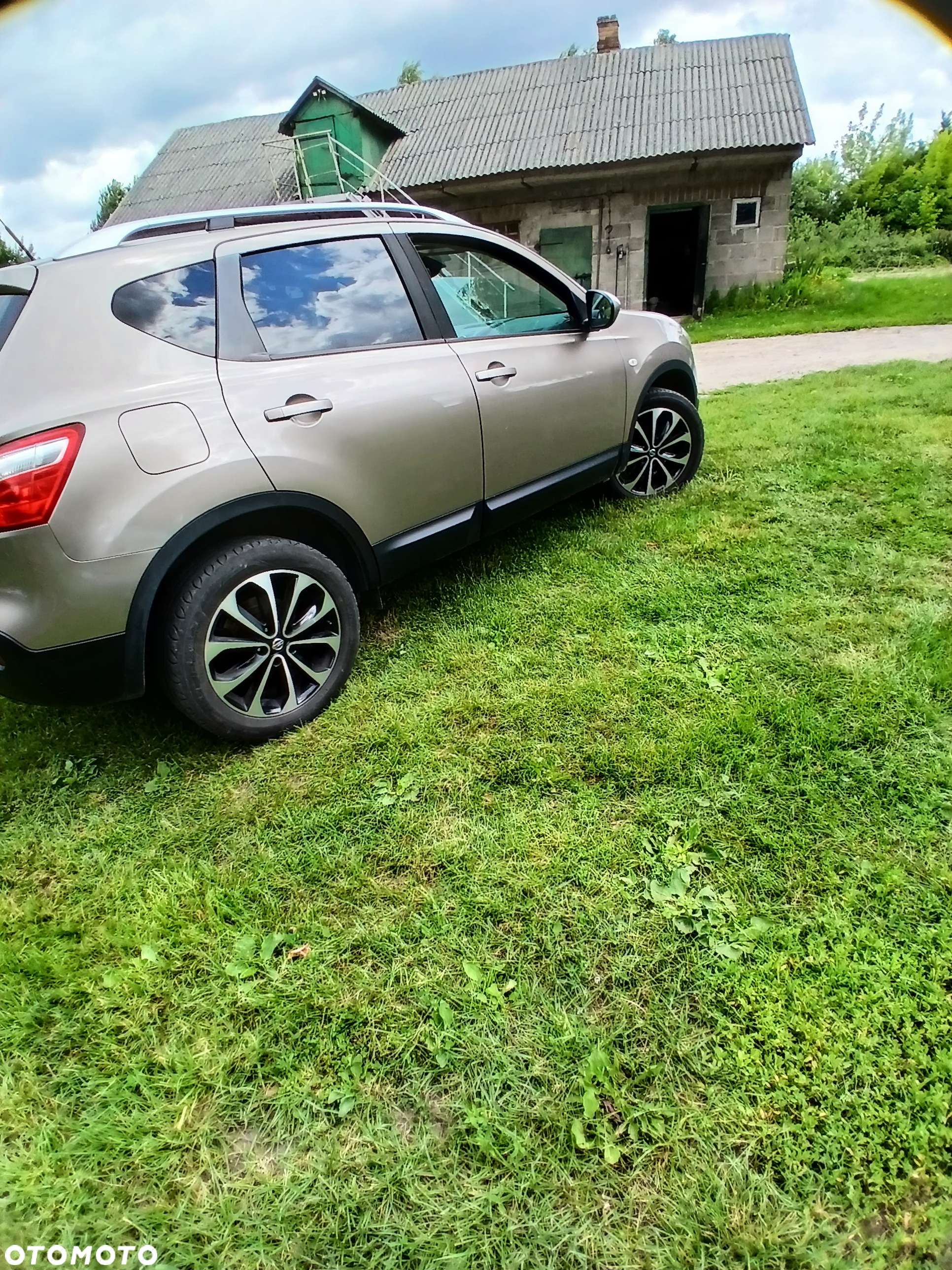 Nissan Qashqai - 2