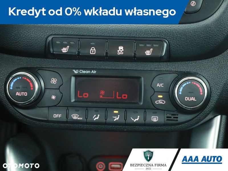 Kia Ceed - 14