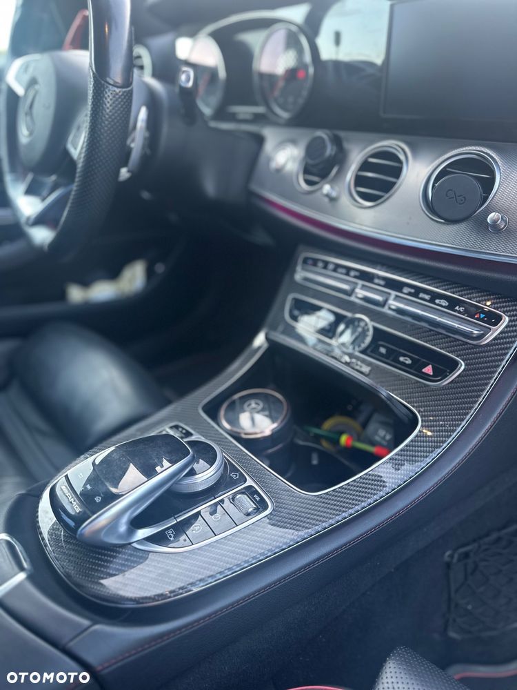 Mercedes-Benz Klasa E 43 AMG 4-Matic - 8