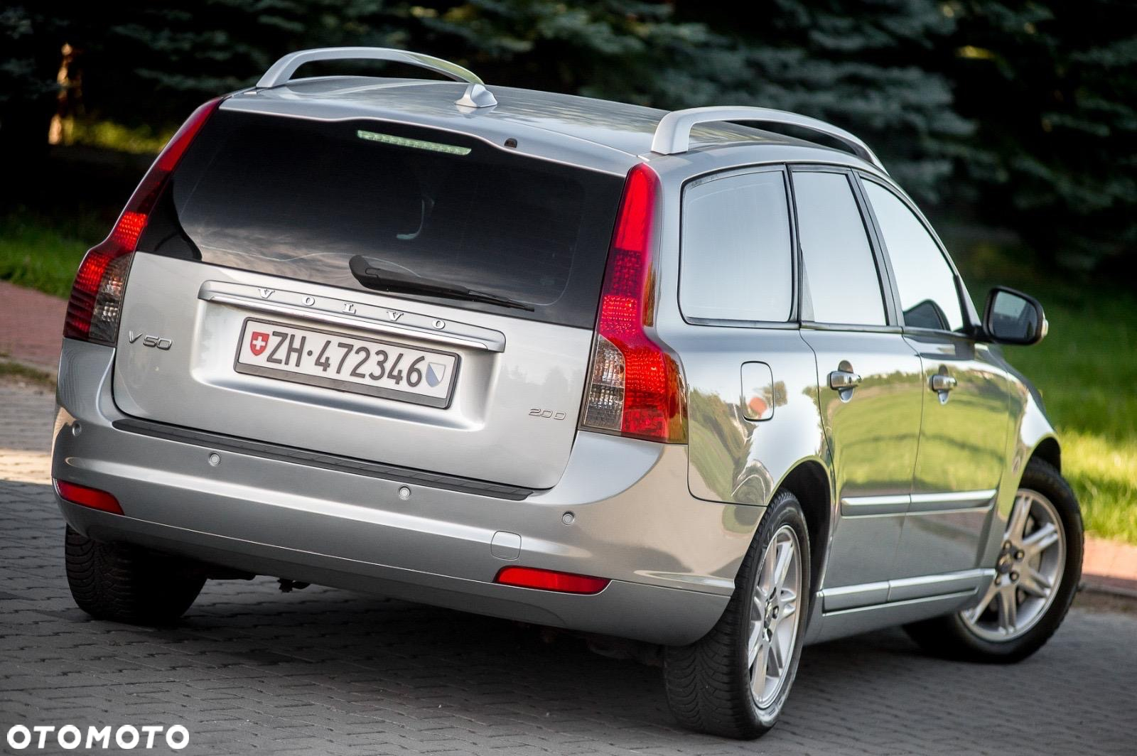 Volvo V50 2.0D DPF Powershift Kinetic - 10