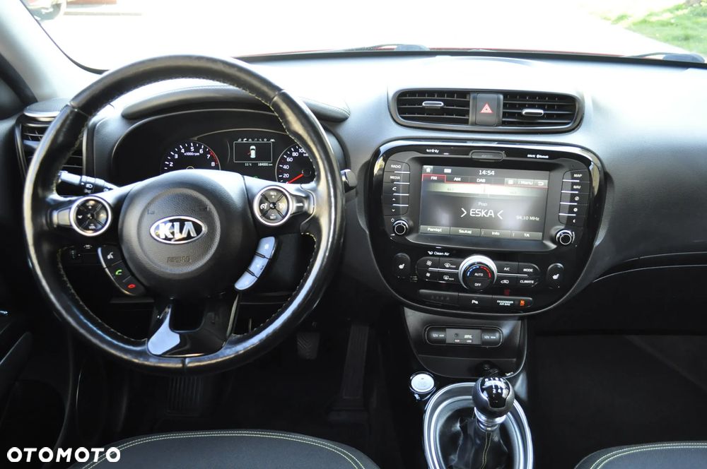 Kia Soul 1.6 GDI Dream-Team Edition - 24