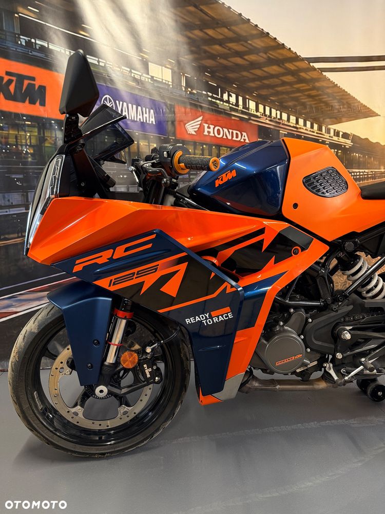 KTM RC 125 - 11