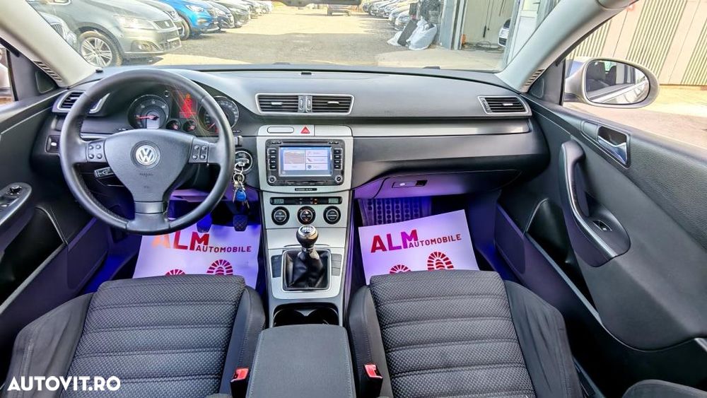 Volkswagen Passat 2.0 TDI DPF Sportline - 3