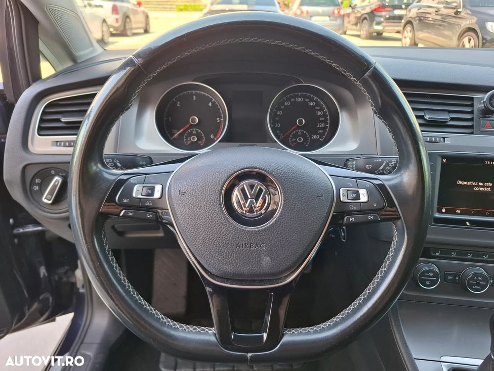 Volkswagen Golf 1.6 TDI DPF BMT Highline - 32
