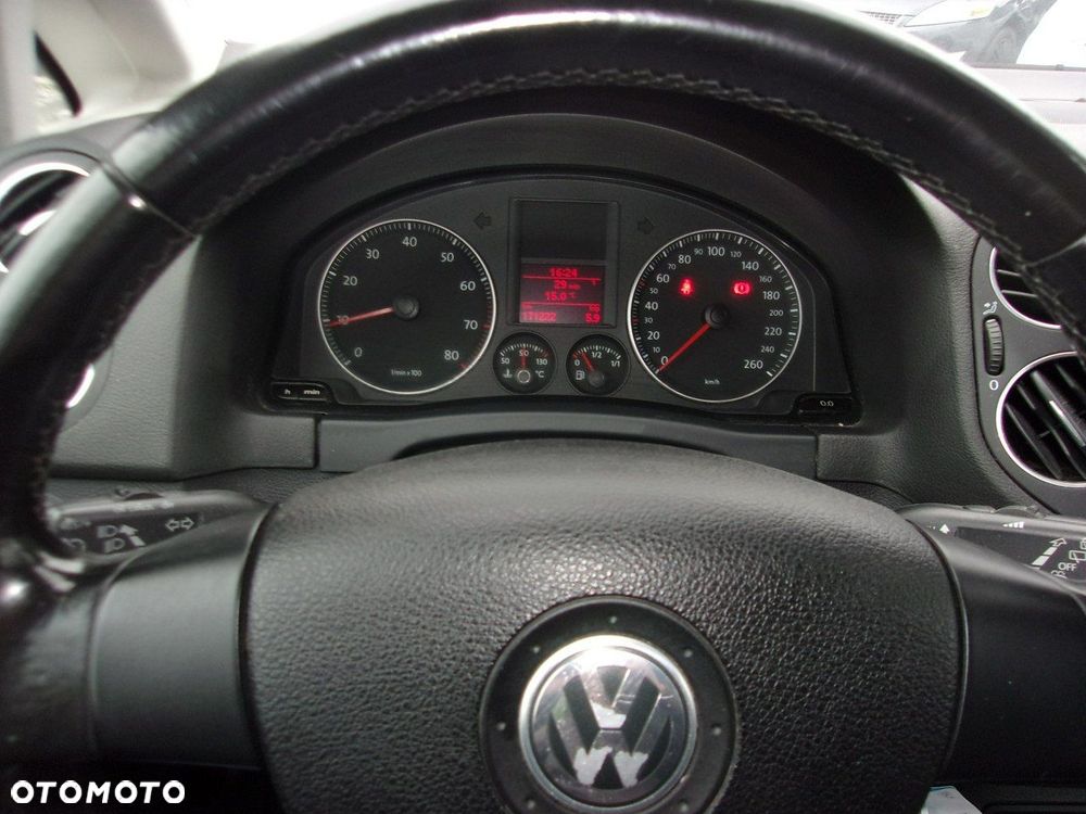 Volkswagen Golf Plus - 18