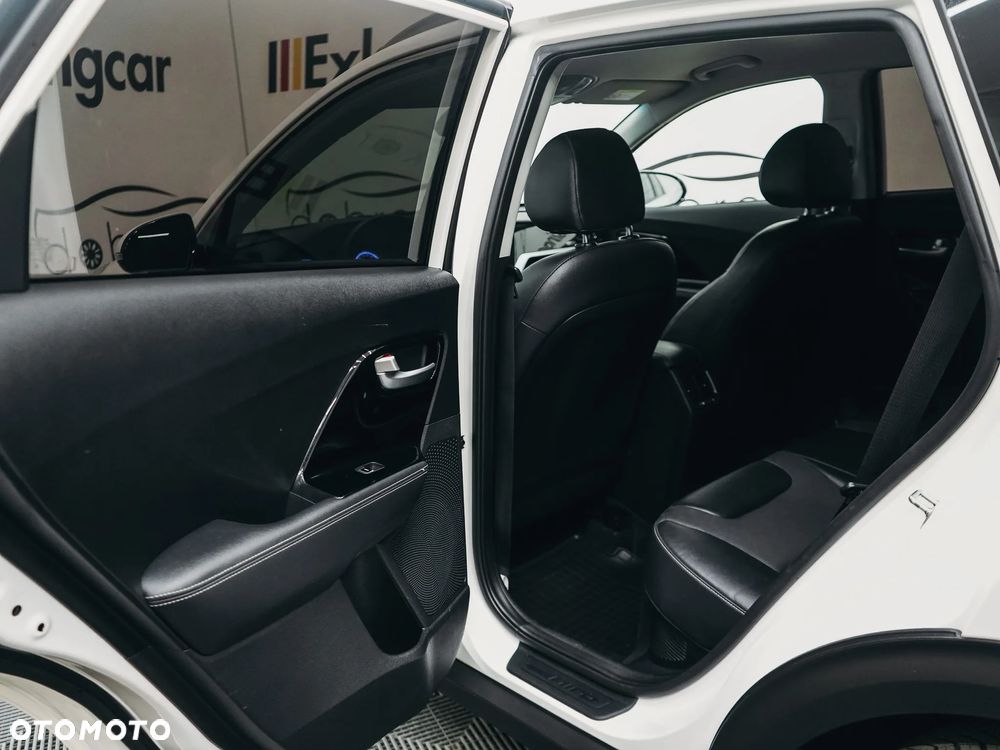 Kia Niro 1.6 GDI Plug-in Hybrid L - 33