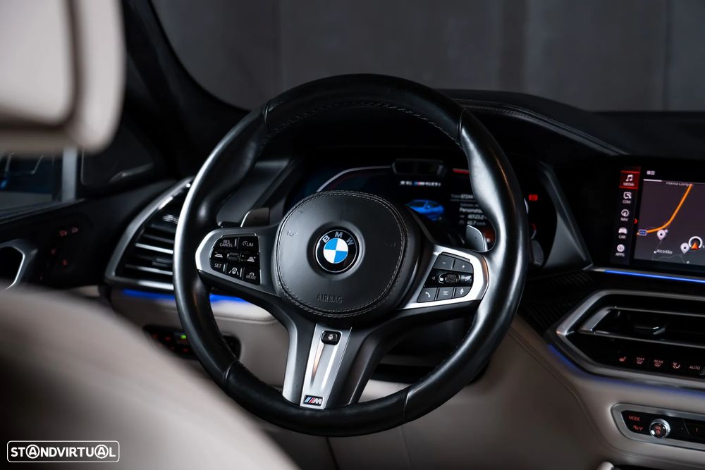 BMW X6 M50i - 11