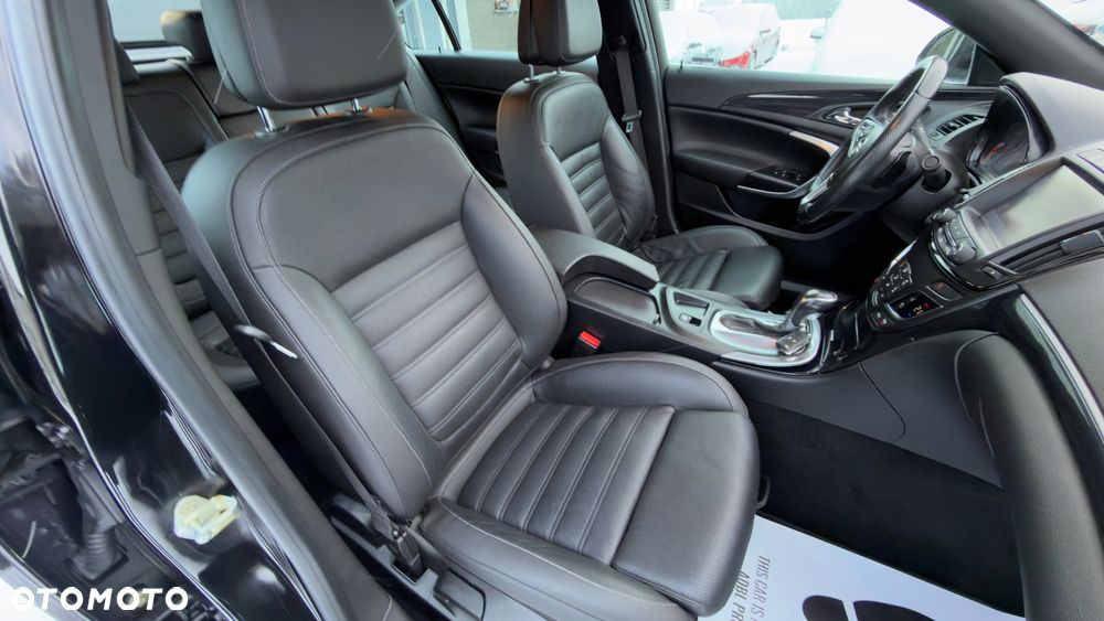 Opel Insignia 2.0 T Cosmo - 26