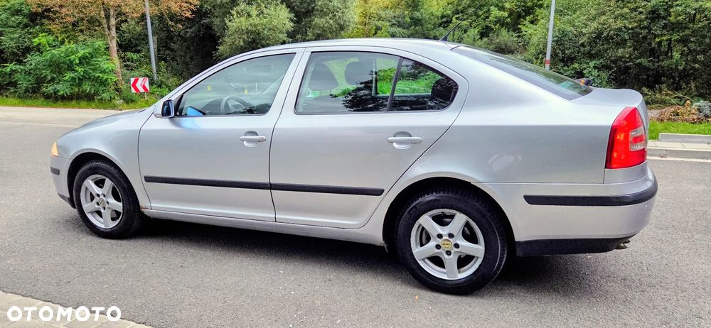Skoda Octavia 2.0 TDI Elegance DSG - 7