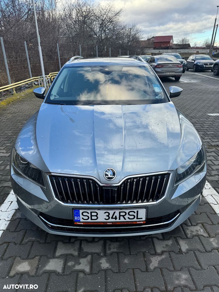 Skoda Superb 2.0 TDI DSG 4X4 Style - 1