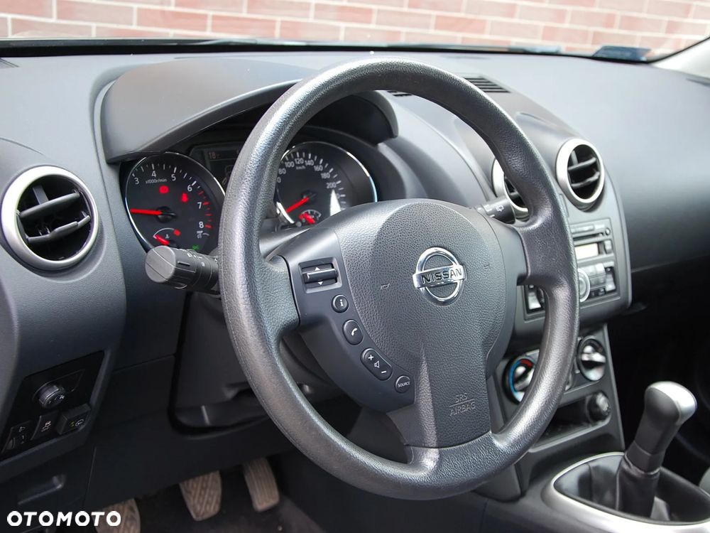 Nissan Qashqai 1.6 Acenta - 26