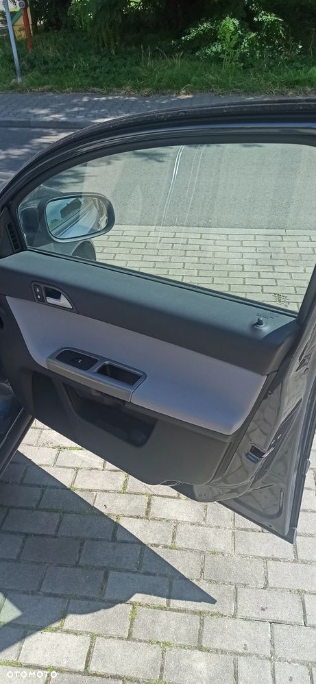 Volvo S40 2.0D - 8