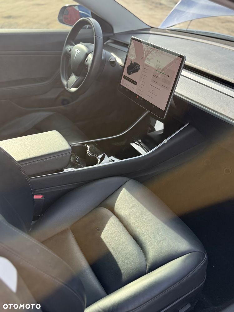 Tesla Model 3 Langstreckenbatterie RWD - 13
