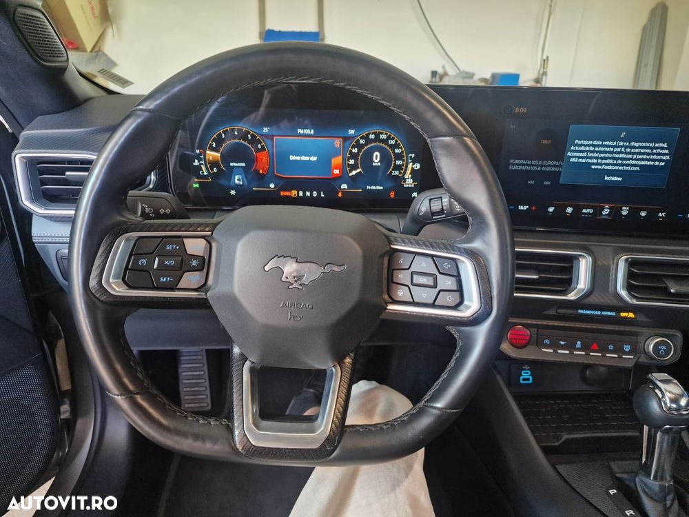Ford Mustang - 20