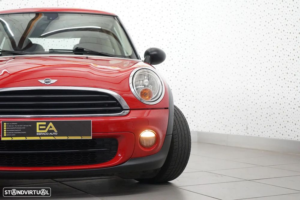 MINI 3 Portas One D - 6