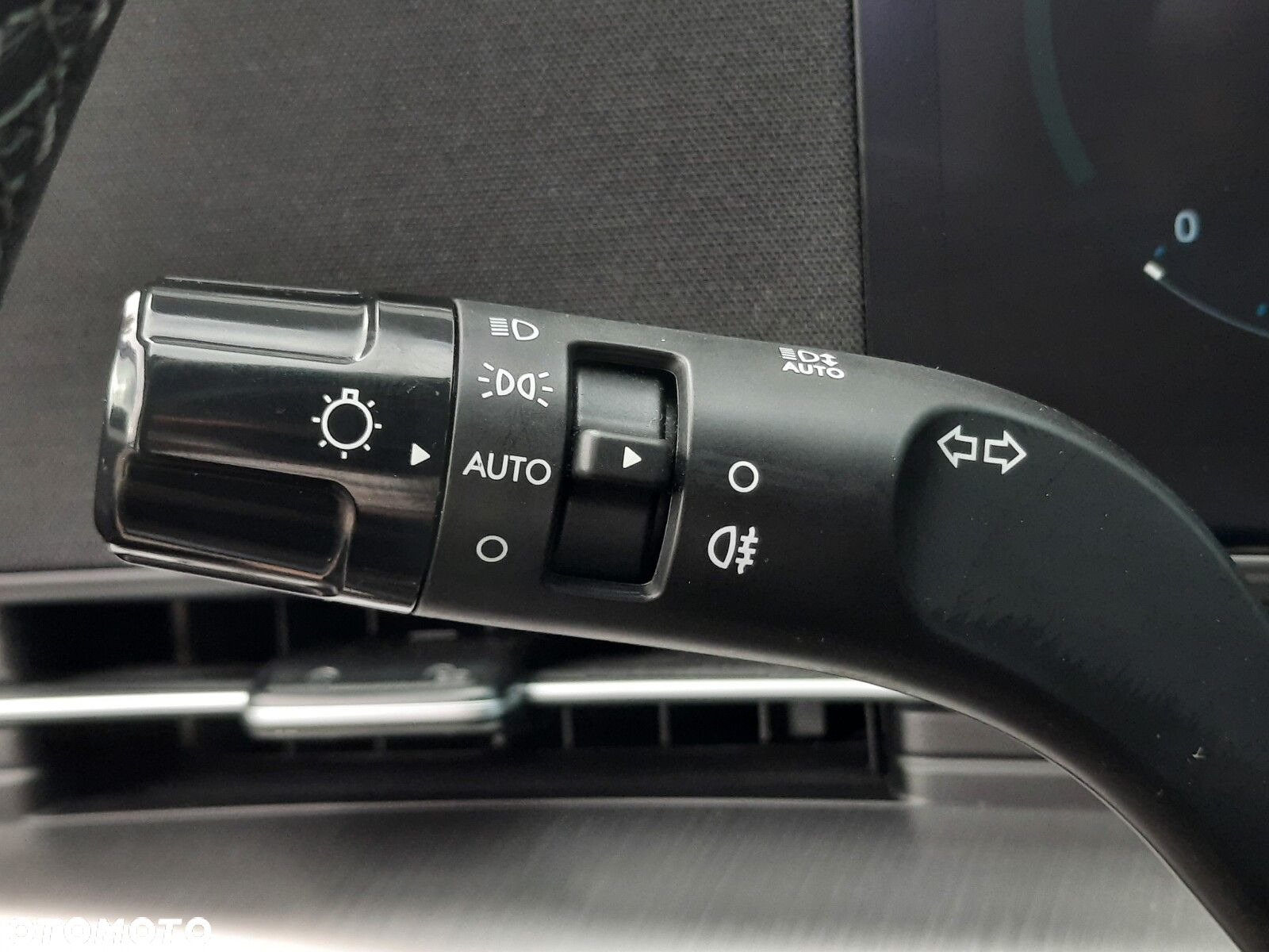 Hyundai Kona 1.6 GDI Hybrid Executive DCT - 31
