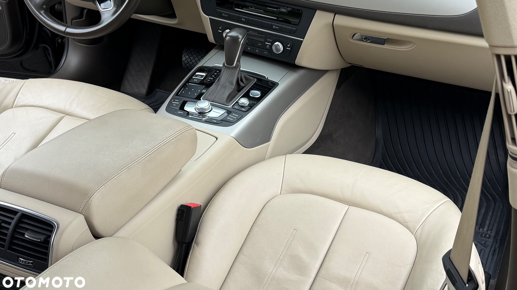 Audi A6 2.0 TDI ultra S tronic - 22