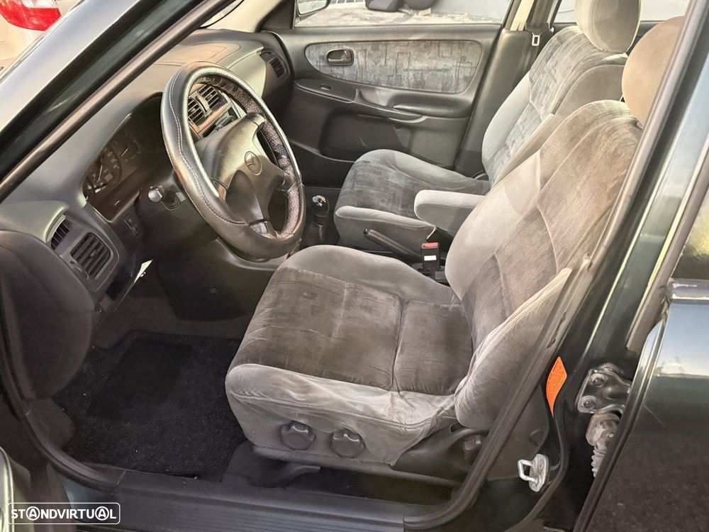 Mazda 626 SW 2.0 TDi GLX - 28