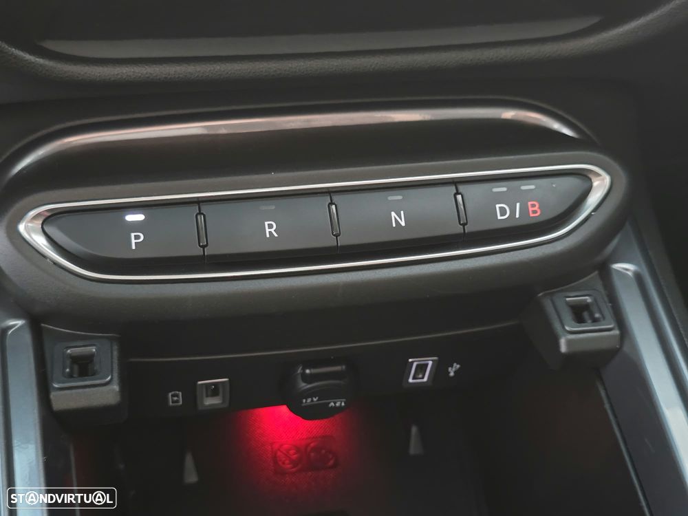 Fiat 600e 54 kWh (RED) - 17