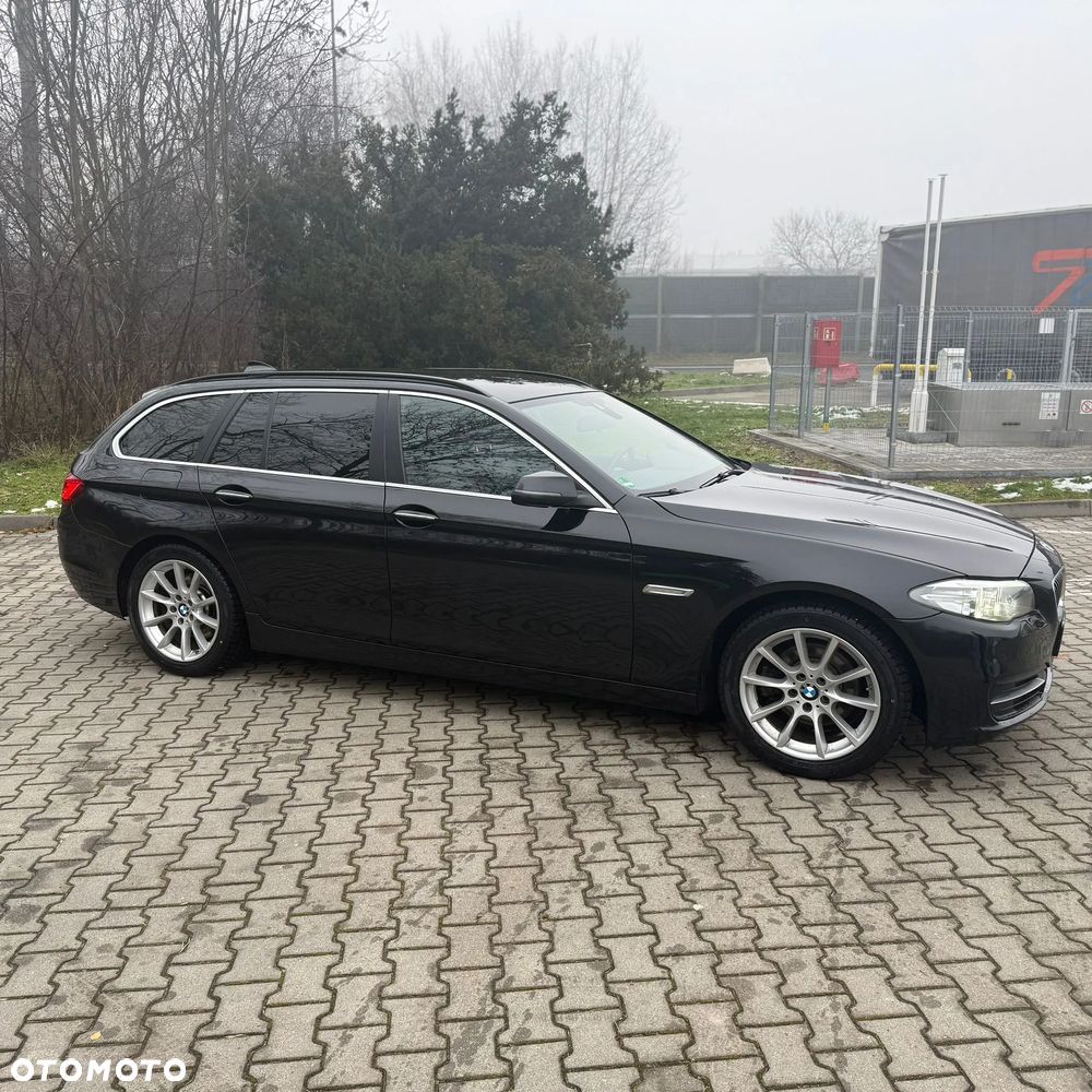 BMW Seria 5 520d xDrive Luxury Line - 6