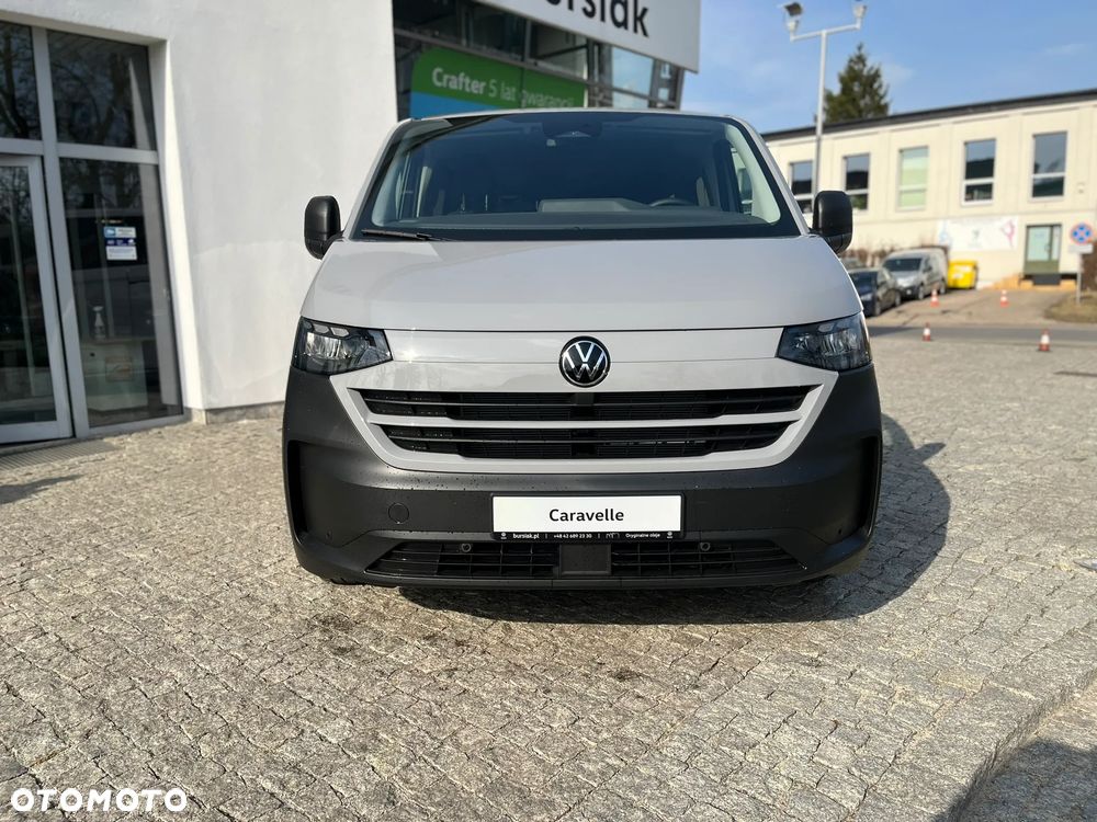 Volkswagen Caravelle - 2