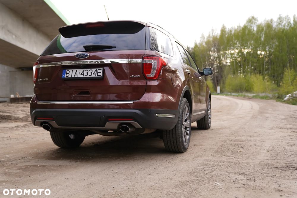 Ford Explorer - 10