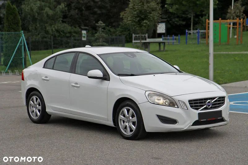 Volvo S60 - 3